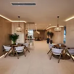 Soleil Anne Std In Infinity Pool & Appartamento Mamaia