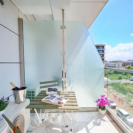 Soleil Anne Std - Infinity Pool &