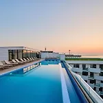 アパート Soleil Anne Std In Infinity Pool &