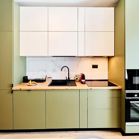 Soleil Anne Std - Infinity Pool & 마마이아