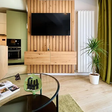 Soleil Anne Std - Infinity Pool &