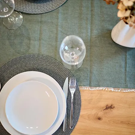 Soleil Anne Std - Infinity Pool &