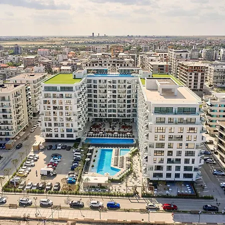 Soleil Anne Std In Infinity Pool & Apartamento Mamaia