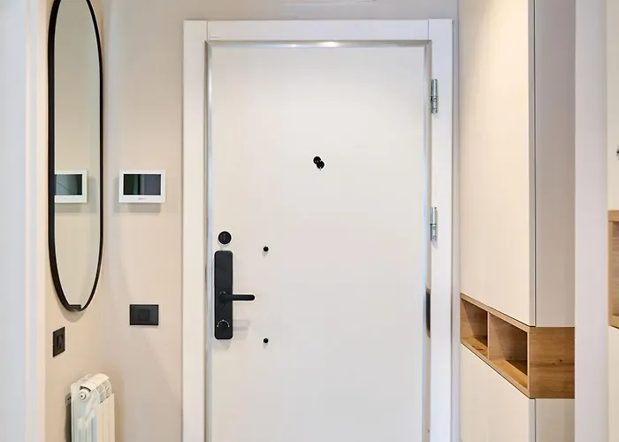 Soleil Anne Std - Infinity Pool & Mamaia