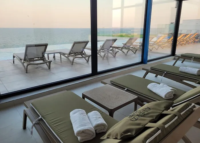 Appartement Soleil Anne Std In Infinity Pool &